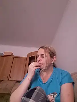 Malichkaanna30 online show from 12/19/24, 12:34