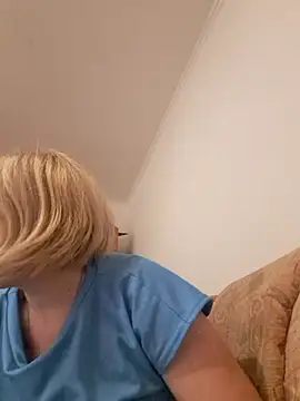 Malichkaanna30 online show from 12/30/24, 02:19