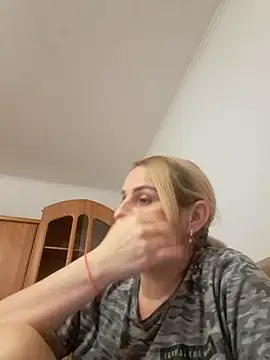 Malichkaanna30 online show from 01/19/25, 05:49