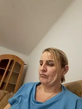 Malichkaanna30 online show from 02/01/25, 07:02