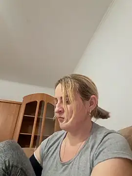 Malichkaanna30 online show from 02/06/25, 03:52