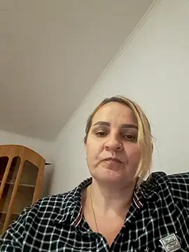 Malichkaanna30 online show from 02/14/25, 02:44