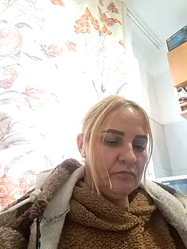 Malichkaanna30 online show from 10/28/25, 12:41