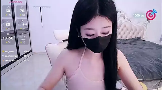 CN-xiaofei online show from 03/04/25, 11:08