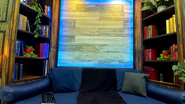 lunainsane58 online show from 03/13/25, 07:42