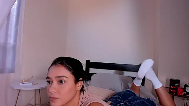 evely coelloo online show from 03/05/25, 05:08