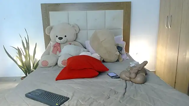 HELLEN SWEET6 online show from 03/22/25, 12:49