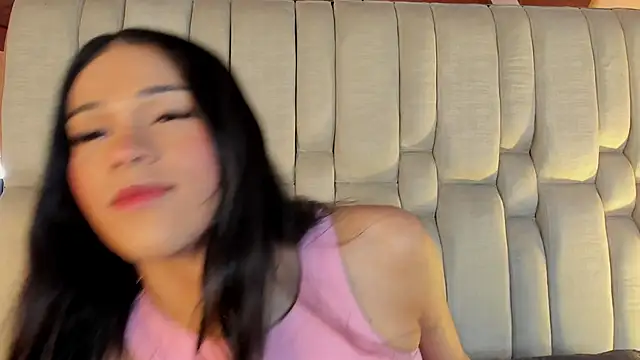 Isa Little Star online show from 03/05/26, 03:35