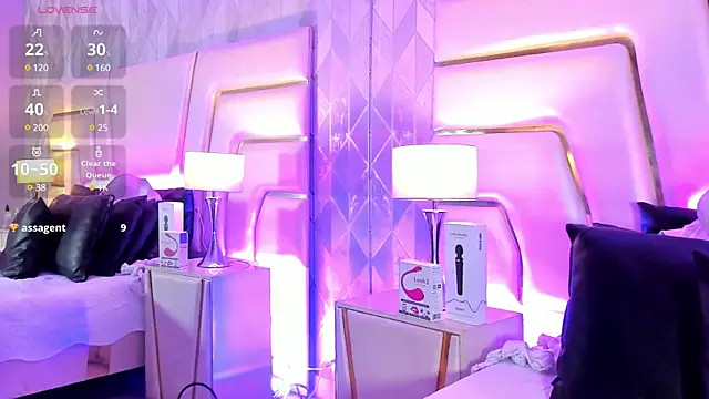 NaomyRivera online show from 03/04/25, 06:39