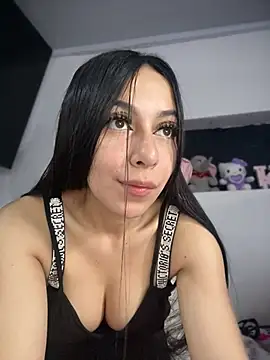 Snapshot of DulceMiia_ chatting on 05/22/26, 09:53 DulceMiia online show from 05/22/26, 09:53