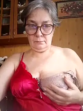 IrinaSweet54 online show from 02/02/25, 08:35