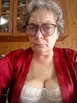 IrinaSweet54 online show from 10/12/25, 07:51