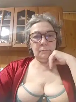 Snapshot of IrinaSweet54 chatting on 04/26/26, 07:50 IrinaSweet54 online show from 04/26/26, 07:50