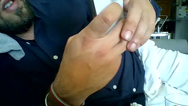 Snapshot of bobotatto chatting on 05/12/26, 04:15 bobotatto online show from 05/12/26, 04:15
