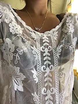 Snapshot of miss_lina chatting on 02/19/25, 05:05 miss lina online show from 02/19/25, 05:05