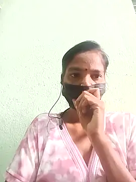 anusiya01 online show from 01/21/25, 03:37