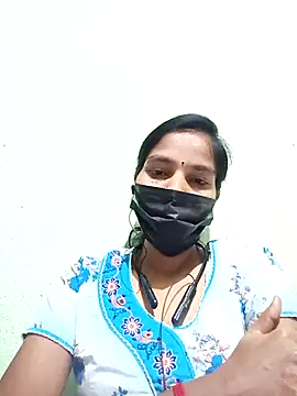 anusiya01 online show from 01/29/25, 04:41