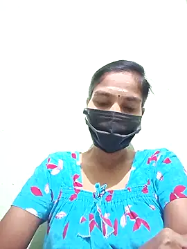 anusiya01 online show from 01/30/25, 02:47