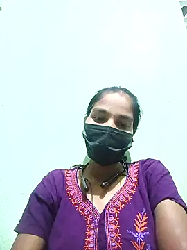 anusiya01 online show from 02/03/25, 03:06