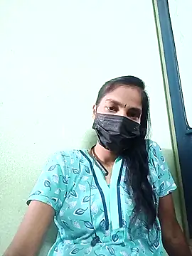 anusiya01 online show from 02/11/25, 07:54