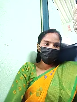 anusiya01 online show from 02/15/25, 08:54