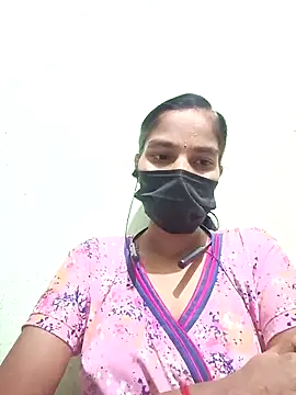 anusiya01 online show from 02/20/25, 03:08