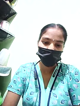 anusiya01 online show from 03/13/25, 02:55