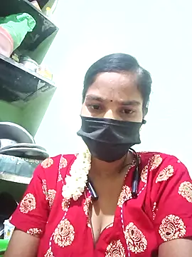 anusiya01 online show from 03/18/25, 01:42