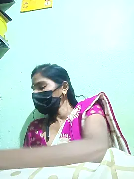 anusiya01 online show from 09/11/25, 03:56