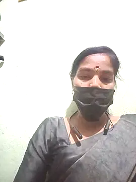 anusiya01 online show from 09/16/25, 06:09