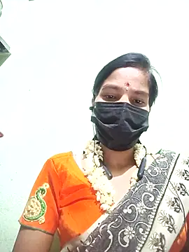 anusiya01 online show from 09/27/25, 05:51