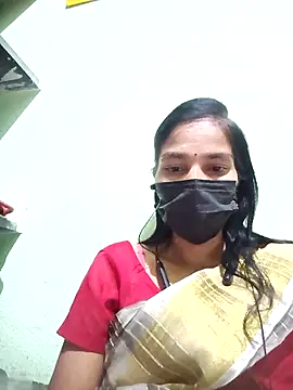 anusiya01 online show from 09/30/25, 03:28