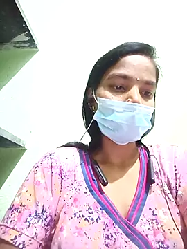 anusiya01 online show from 10/01/25, 03:40