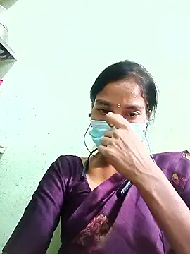 anusiya01 online show from 10/07/25, 07:16