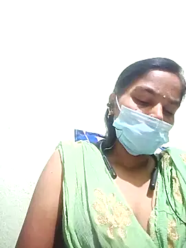 anusiya01 online show from 10/10/25, 06:51