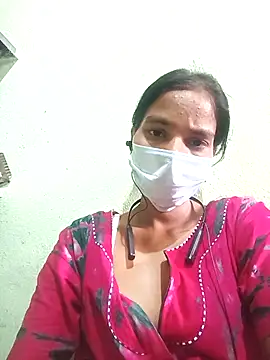 anusiya01 online show from 11/16/25, 09:04