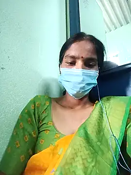 anusiya01 online show from 12/04/25, 03:49