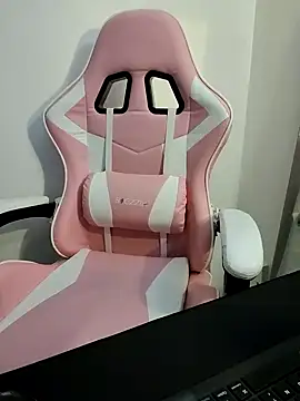 princess katey online show from 02/05/25, 08:21