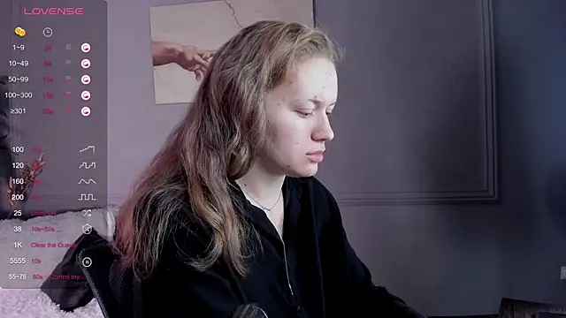 Snapshot of Ariell_Margot_ chatting on 01/06/25, 03:29 Ariell Margot online show from 01/06/25, 03:29