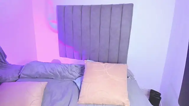 sarah  bigboobs online show from 12/18/25, 12:22