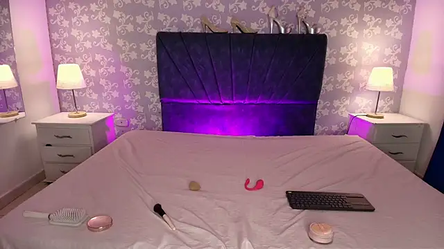 BritneySweet  online show from 05/28/26, 07:44