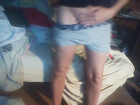 HOTMENVERYHOT online show from 05/14/26, 04:25