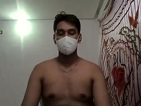 brownguy1234 online show from 12/02/24, 05:26