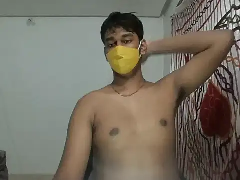 brownguy1234 online show from 12/04/24, 04:16