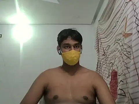 brownguy1234 online show from 12/21/24, 12:27