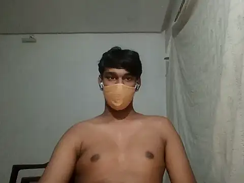 brownguy1234 online show from 01/29/25, 07:53