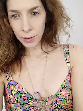 YourSuperModel online show from 02/04/26, 09:04