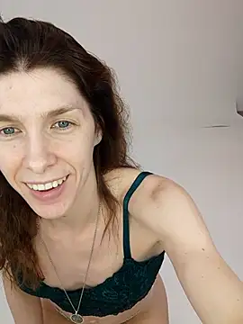 YourSuperModel online show from 04/18/26, 09:24