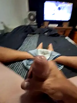 Snapshot of hardscotty chatting on 03/10/26, 01:27 hardscotty online show from 03/10/26, 01:27