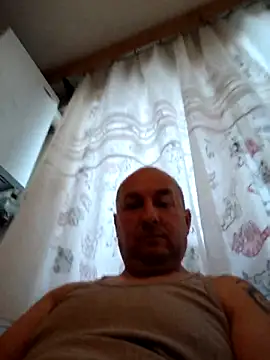 intx800 online show from 04/18/26, 04:05